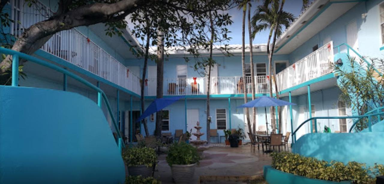Charter House Hollywood Bagian luar foto